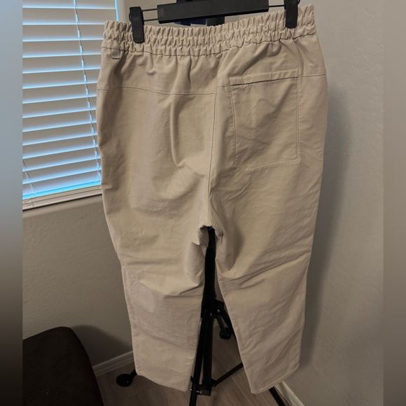 Lululemon Bowline Cotton VersaTwill Pant (Medium) - Picture 2 of 3